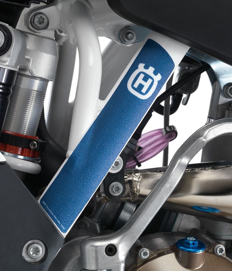 PHO_HP_MON_81303999000-bike-FRAME-DECALS_#SALL_#AWSG_#V1.jpg